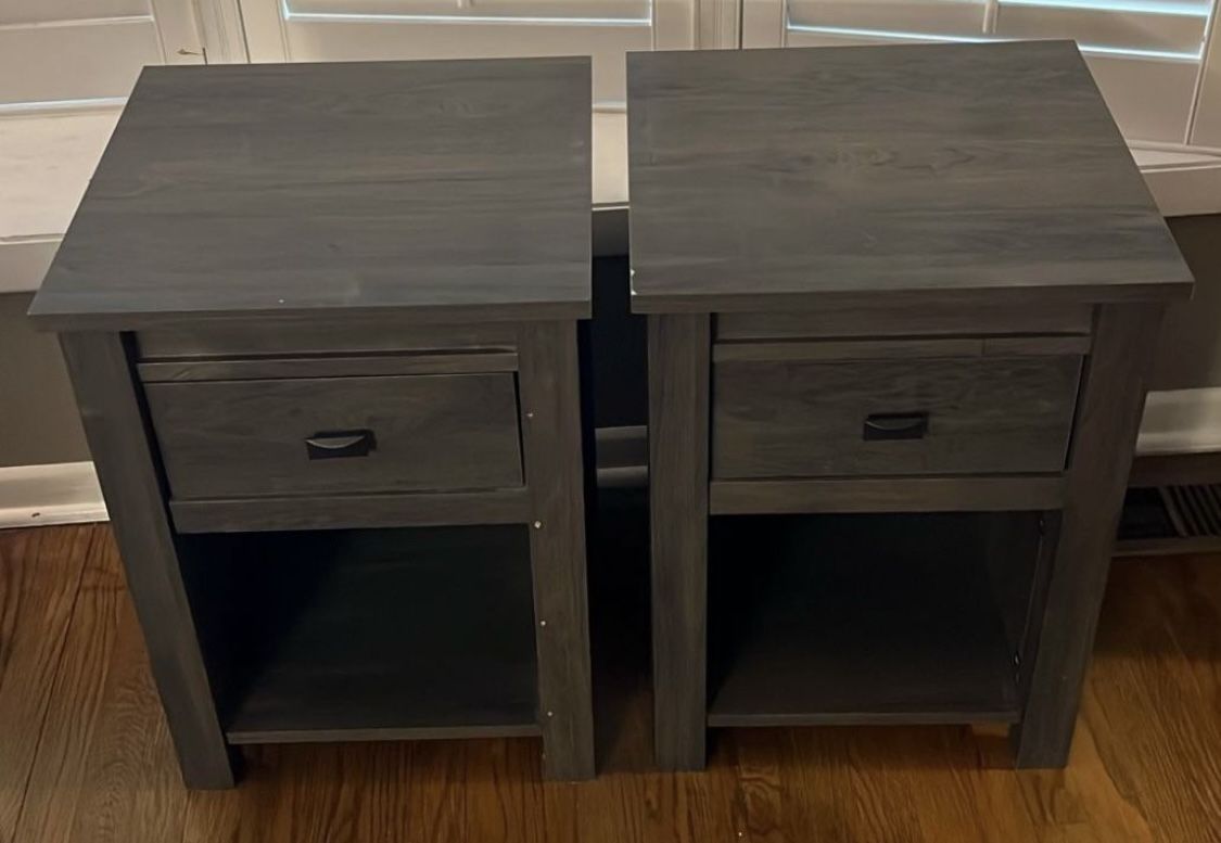End/Side Tables