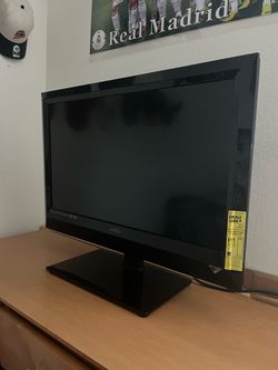 32 inch Vizio Tv & stand
