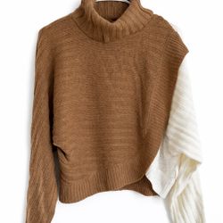 Suéter bicolor cuello alto – Almost Famous