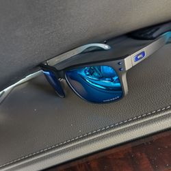 Oakley Sunglasses 