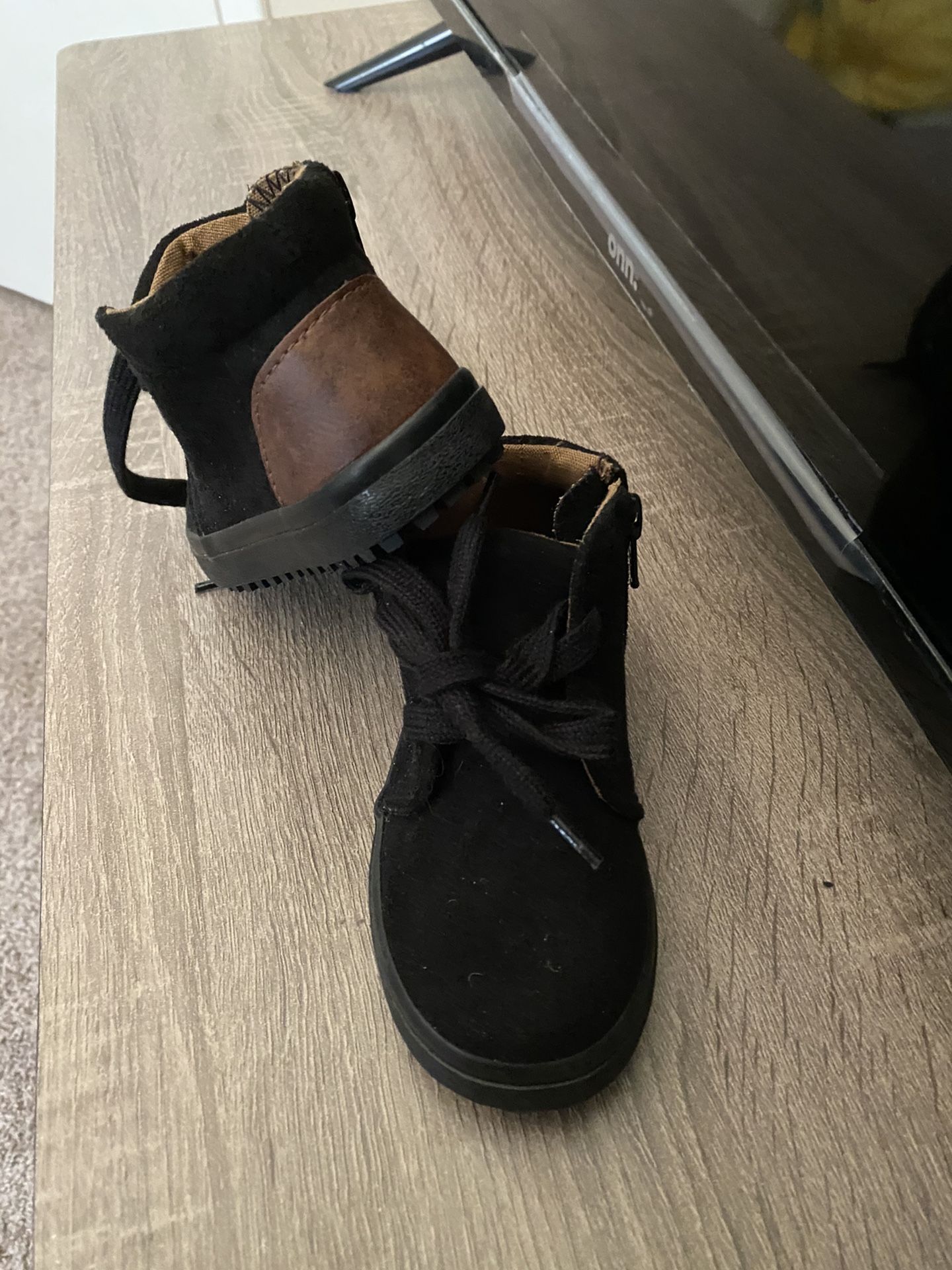 Cat And Jack Boots Toddler Sz 7