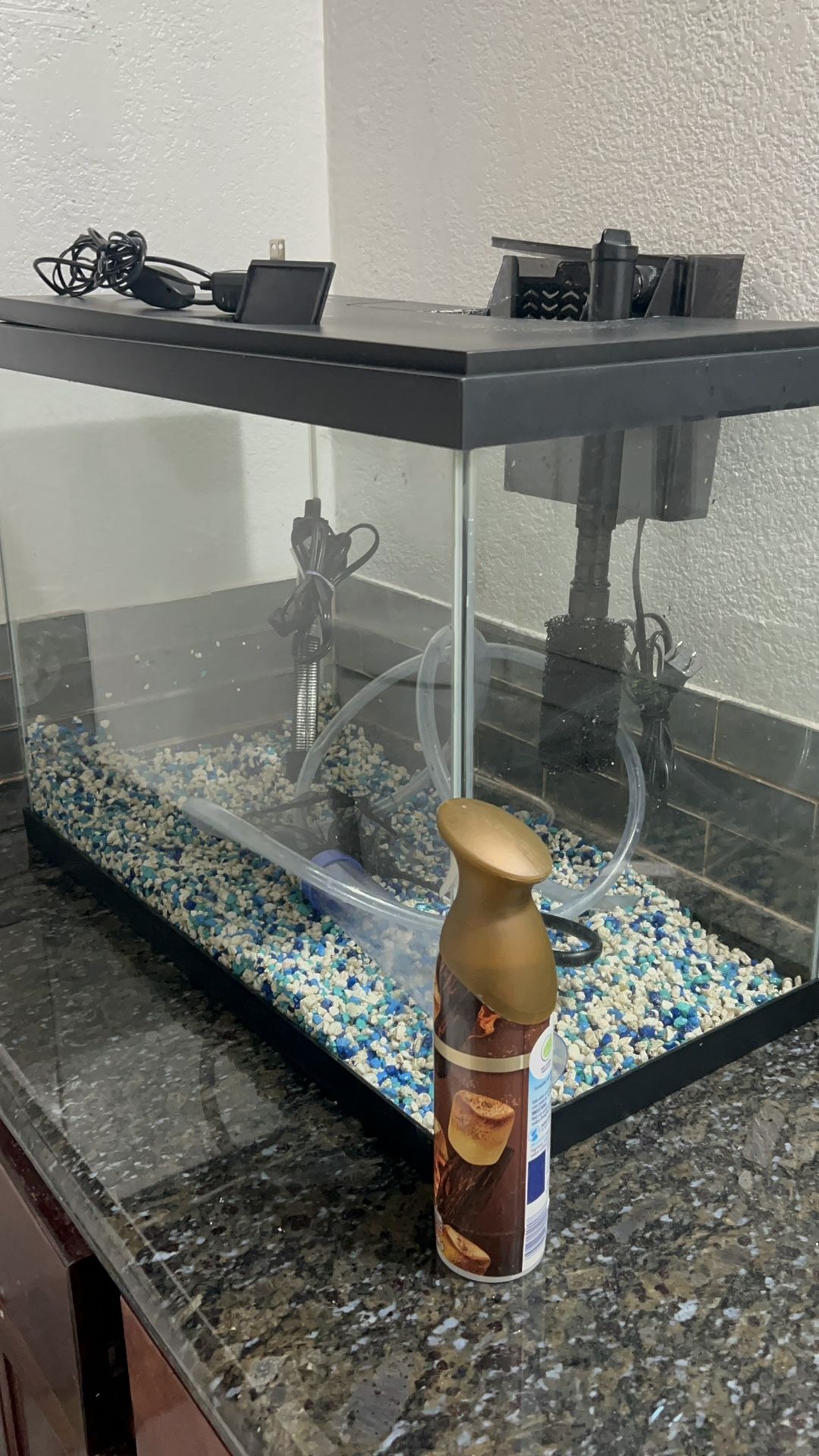 Imagitarium Fish Tank READ DESCRIPTION