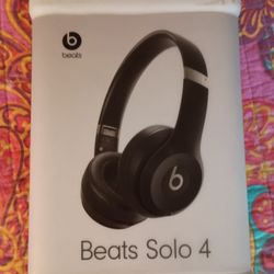 Beats Solo 4 - New