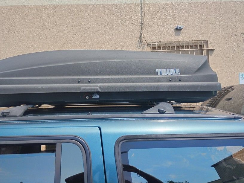 Thule Cargo 1600 Don't Know Too Much About It