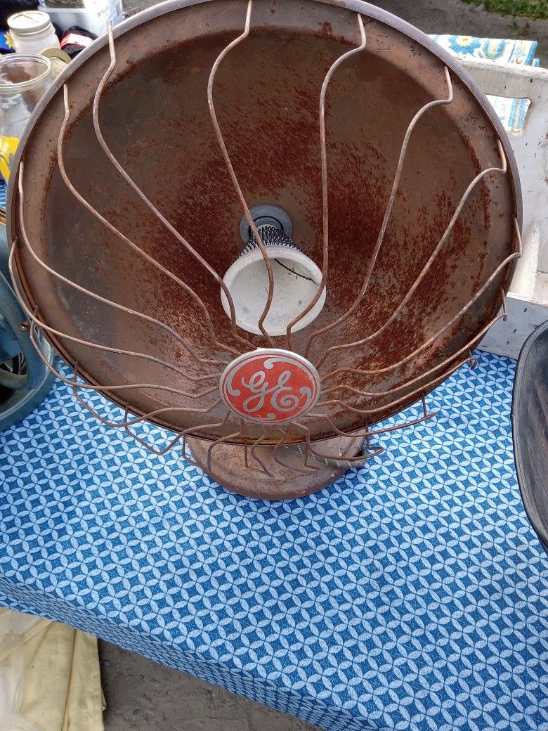 Antique G.E..heater