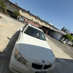 2006 BMW  325i