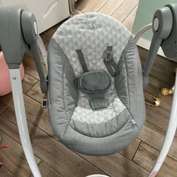 Baby swing 