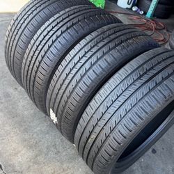235/55r20 Yokohama Tires Cón 80% De Vida Las 4 