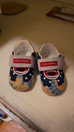 Baby girl shoes size 19