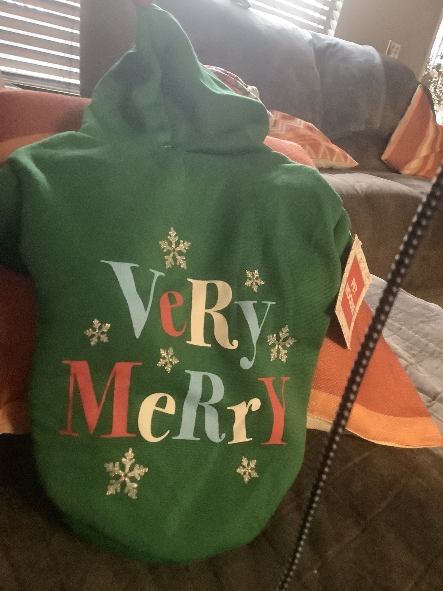 New With Tags (M) Doggy Holiday Hoodie $10 Must Pickup @92154 Area
