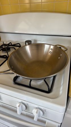 Calphalon Wok