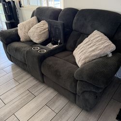 2 Set Recliner’s 