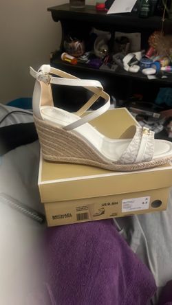 Micheal Kors Wedges