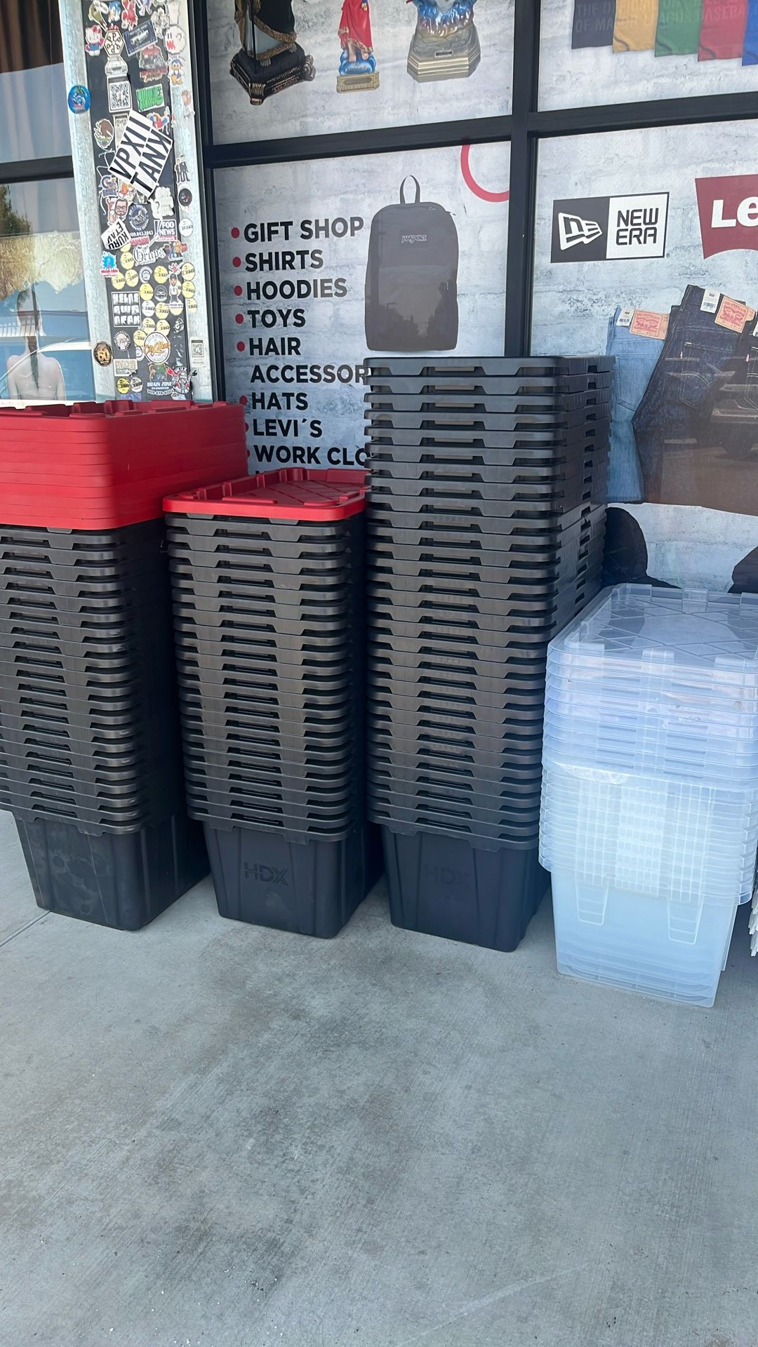 27 Gallon Storage Totes 10$ Each