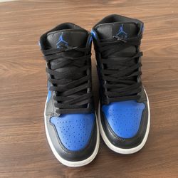 Air Jordan 1 Mid Royal