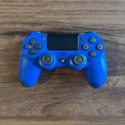 Lightly Used PS4 Controller 