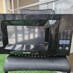 Small Microwave Comfee Brand