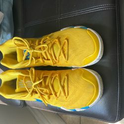 Nike Kyrie 