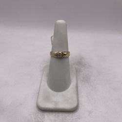 14kt Gold Diamond Engagement Style Band