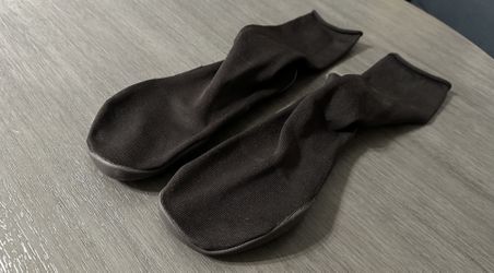 yeezy pods - palmdale meetup