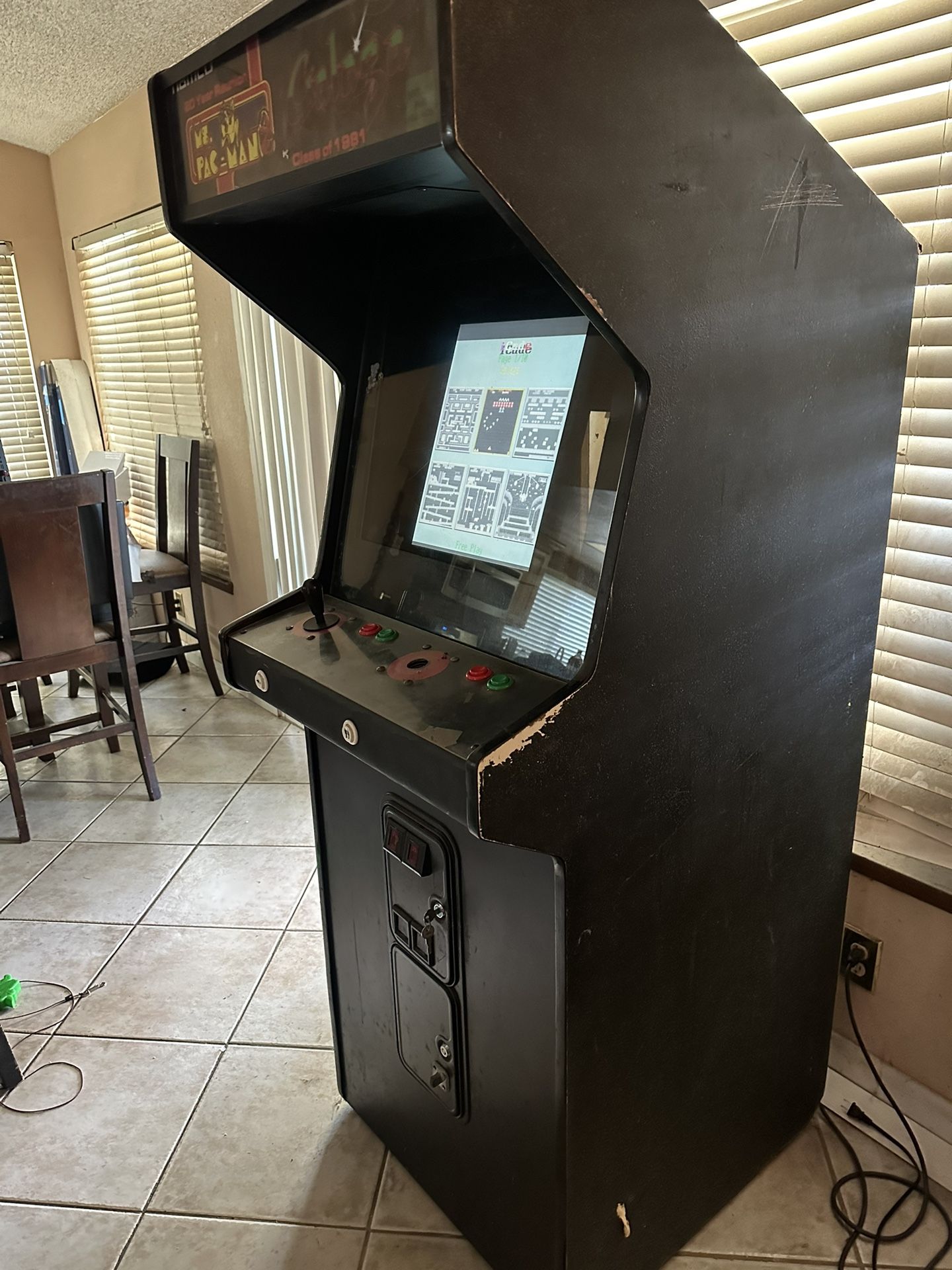 Atari Arcade With 60 Games 