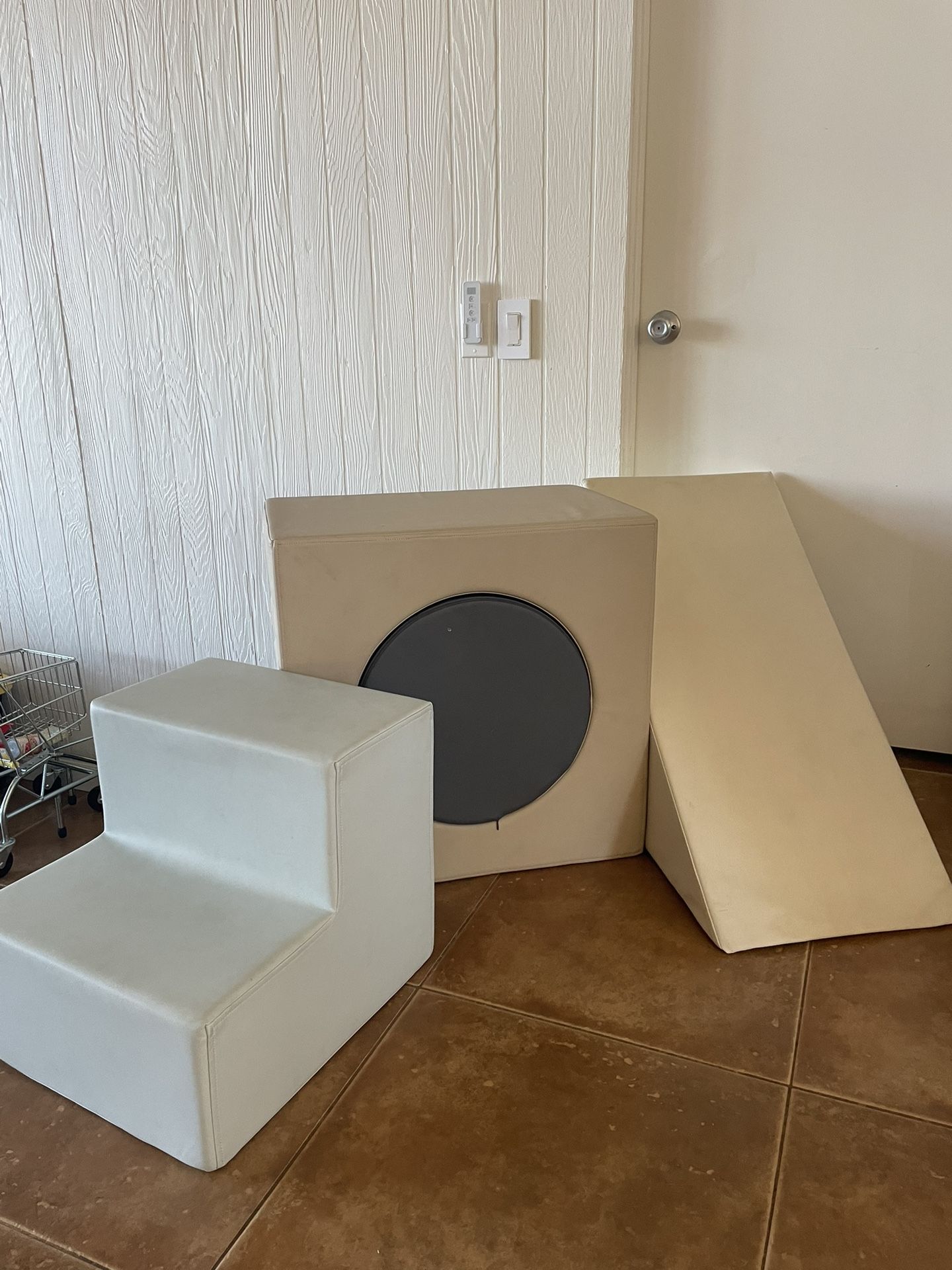 Gathre Block Play Set Like New