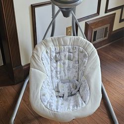 Graco Baby swing