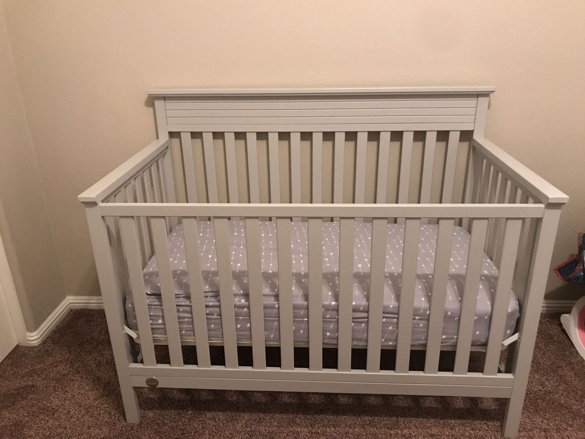 Fisher price gray crib with mattress included