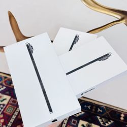 3 New Sealed Apple IPhone Air 256GB & 512GB Spectrum Clean IMEI Black Color