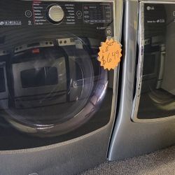 Set LG WASHER AND DRYER ELECTRIC WORK GREAT CONDITIONS INCLUDING WARRANTY DELIVERY AVAILABLE 