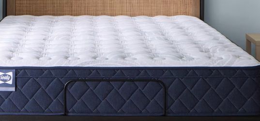 King Frisco 2.0 Euro Pillow Top Mattress + Adjustable Base – Like New