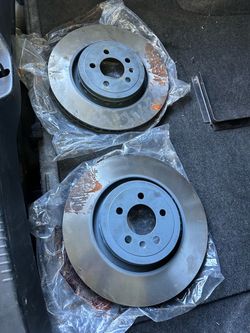 Brake Rotors Part# YH527284P (Dodge Charger/Challenger & 300) NEED GONE ASAP