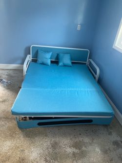 Litfad Full Sleeper Sofa Bed with Storage - Assembled (Frame Needs Work)
