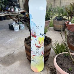 K2 Luna Women's Snowboard 152cm Winter Board Skiing Snowboarding No Bindings