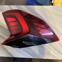 2020-2022 Hyundai Sanada Driver Side Outer Tail Light