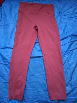 Lululemon Athletica invigorate crop leggings size 6