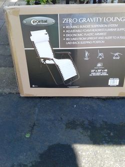 Zero Gravity Recliner/lounging Chair