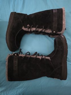 UGG Australia "Tularosa" Boots