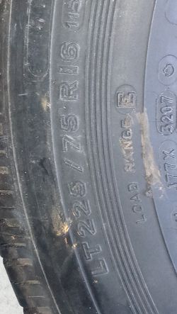 Michelin LTX as LT 225 75 R16