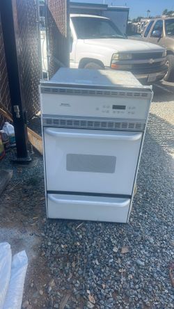 Frigidaire wall oven