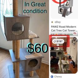 $60 Wooden Modern 🐈 Cat Tree condo Tower in great condition