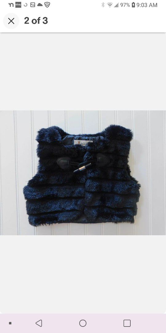 Girls Doe A Dear size 6 Black Faux Fur Vest Toggle Button-- Very Soft!