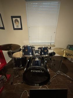 Tama Imperial Star Drum Set With Meinl HCS Cymbal Set
