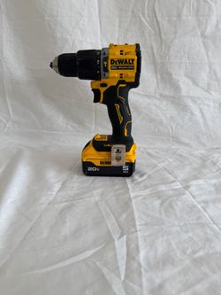 DeWalt 20V Brushless Drill with 5Ah Battery