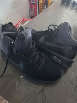 Men's Nike shoes