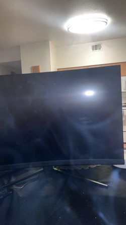 32’ in curved gaming monitor