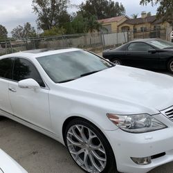 2010 Lexus LS 460