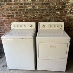 Washing Machine And Dryer Kenmore 