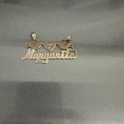 14k gold pendant with name “Margarita”