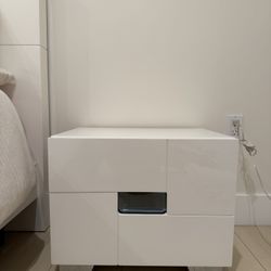 Modern White Gloss Nightstand SET (2 Piece)  w/ Mirror Accent